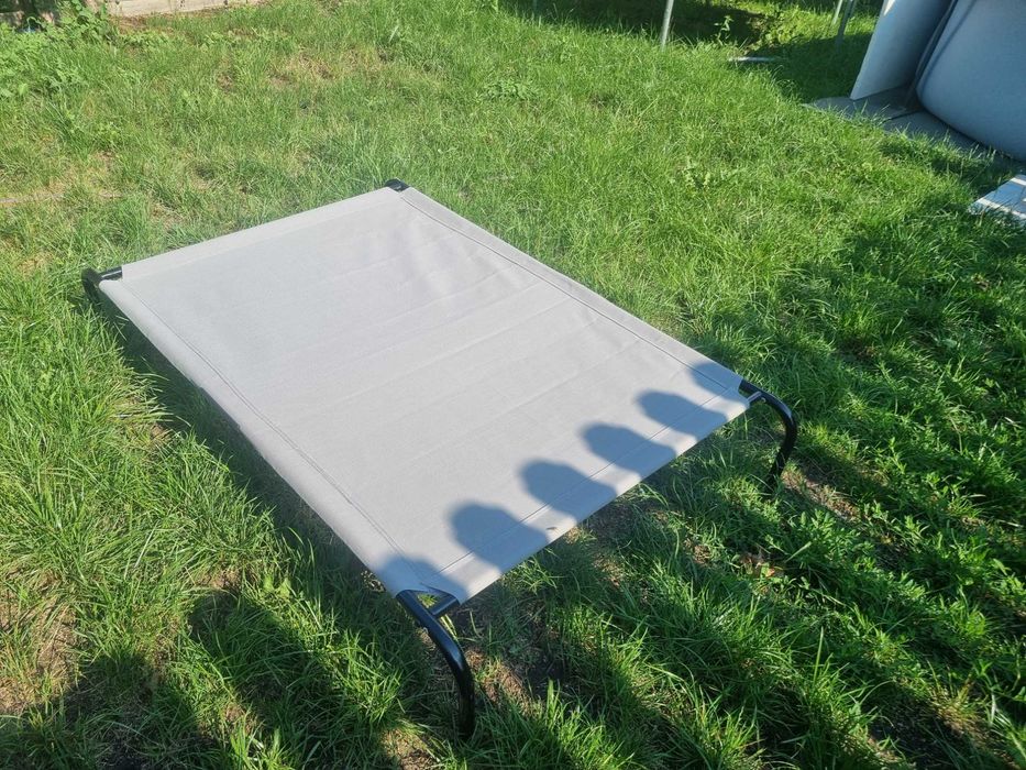 Amazon Basics Podwyższone legowisko chłodzące XL