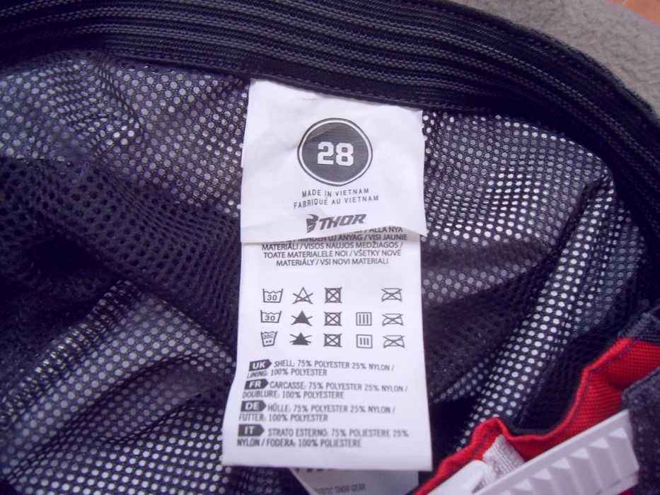 conjunto calça/camisola THOR  enduro como novo 50 euros