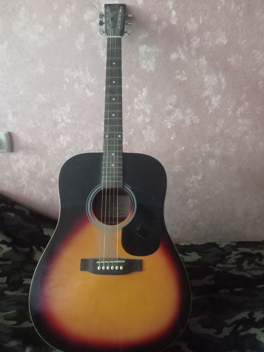 Продам акустичну гітару SX md