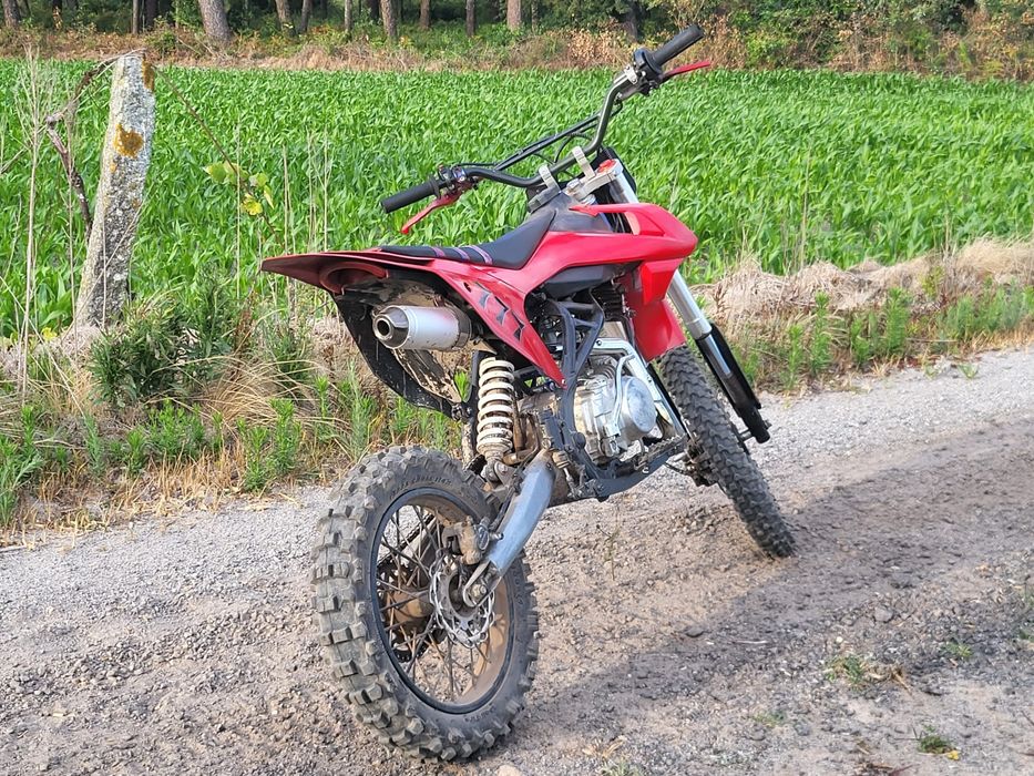 Pit bike 140cc,com muita força
