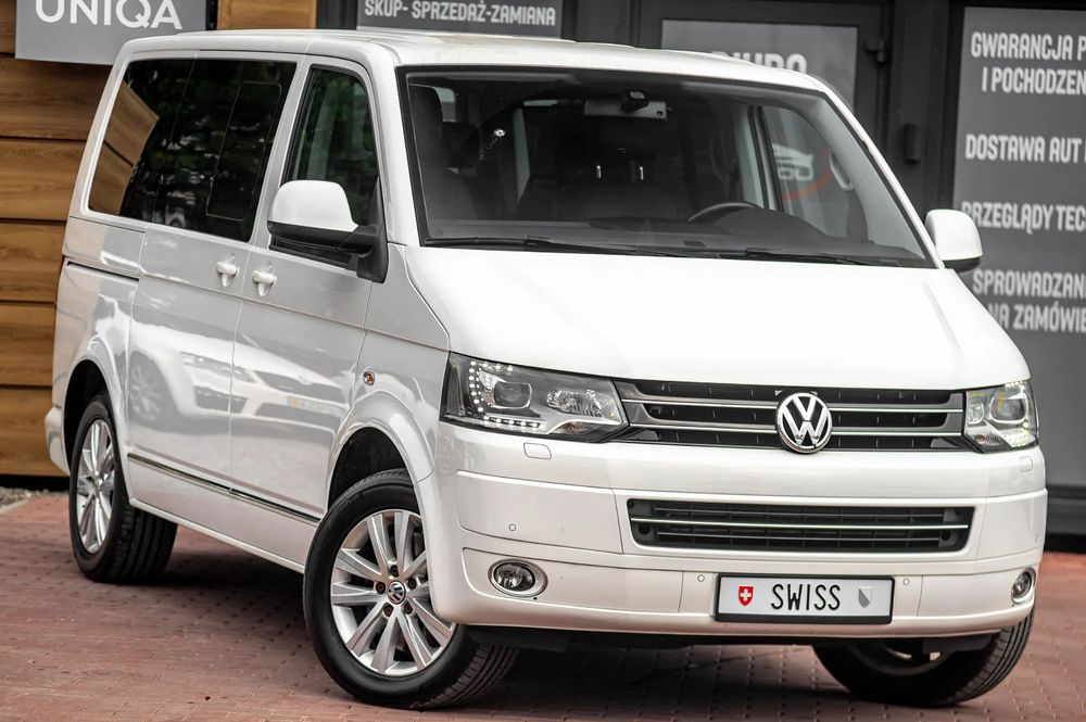 Volkswagen Multivan 2,0 TDI 4M  Xenon Nawigacja Kamera Cofania Podgrzewane Fotele Tempomat