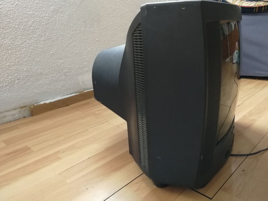 TV Samsung 56cm