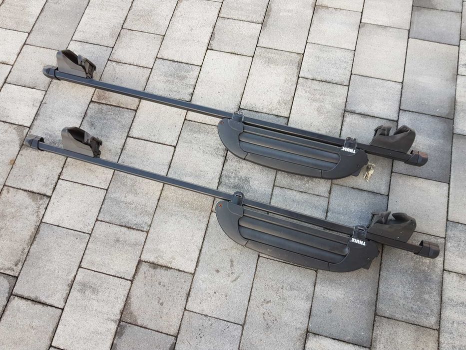 Bagażnik dachowy Thule 853 + uchwyt na narty thule