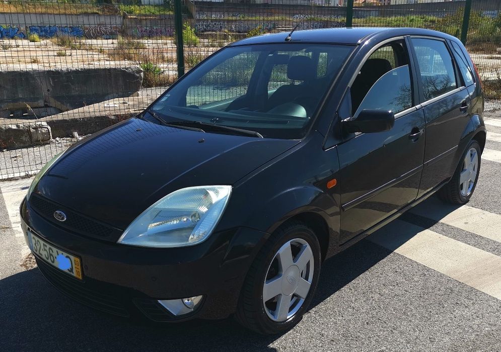Ford fiesta 05 lugares