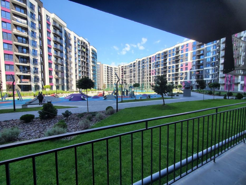 Кращий комплекс в Центрі міста ЗДАНА !