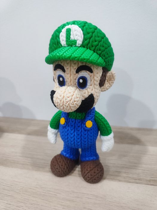 Luigi em efeito crochê e cabeça rotativa - Nintendo