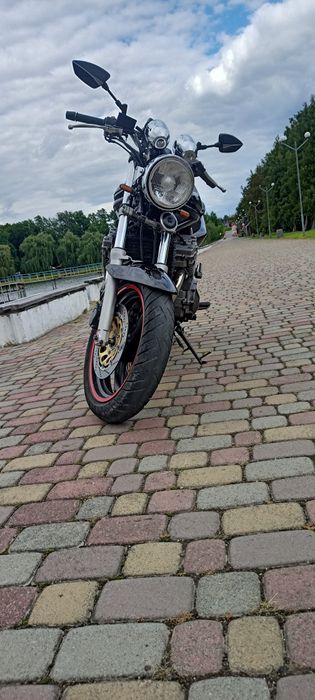 Suzuki bandit gsf 600