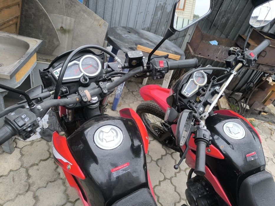 продам лонкін 200 2 шт.