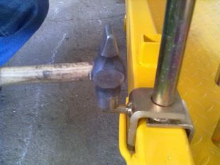 Plataforma para Varanda para 1500 kg com varandins rebatíveis. AP28