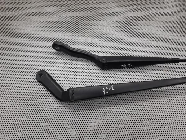 Haste / braço de escova limpa vidros frente direita PEUGEOT 206 (2A/C)