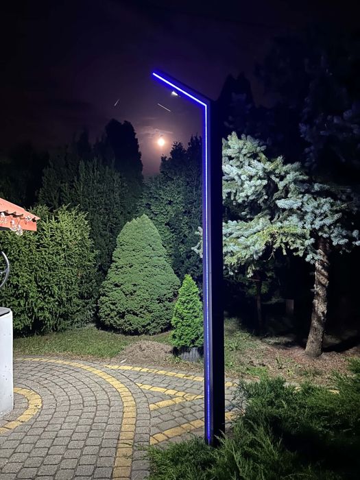 Lampa solarna ogrodowa Latarnia słup