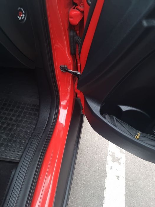 Продаж машини Ford B-max