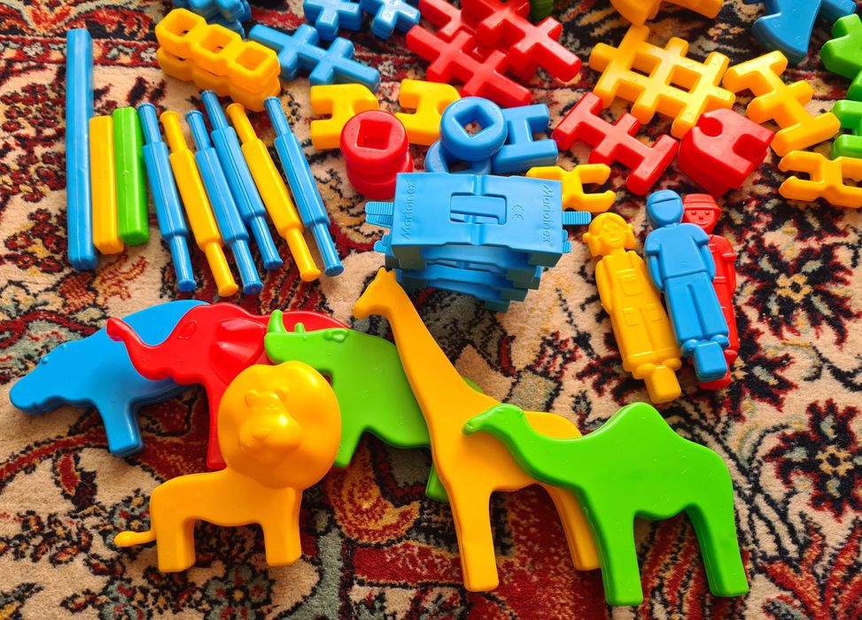 Klocki konstrukcyjne wafle Marioinex – 247 el.