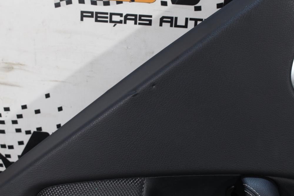 Forra / revestimento genérico MERCEDES-BENZ Classe B (W246, W242)