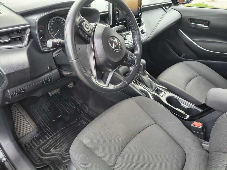 Toyota Corolla Hybryda 2022