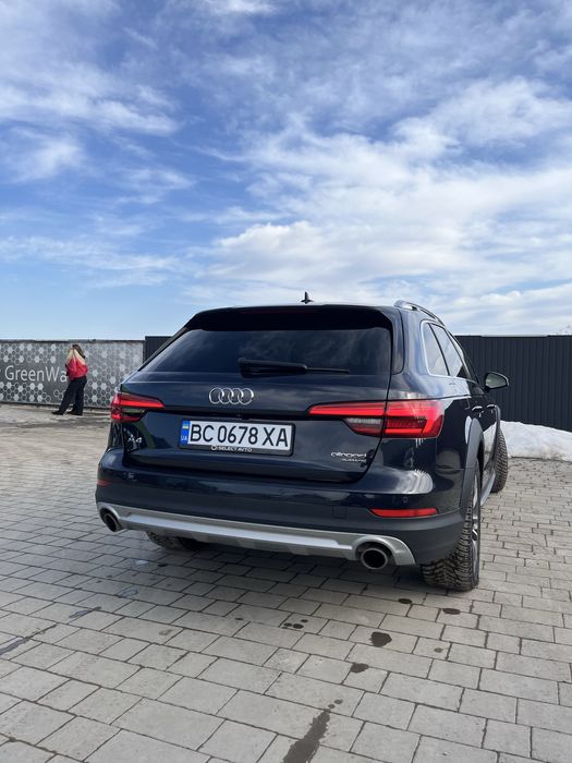 Продам Audi A4 Allroad b9