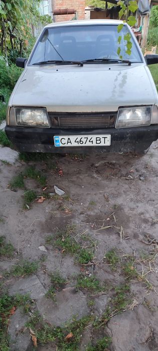 Продам авто ваз 2108 ціна 25 тисяч ,21061 цена 30 тисяч