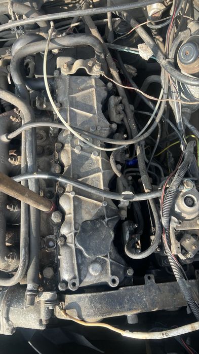 Гбц головка рено 21-25   2.1 дізель