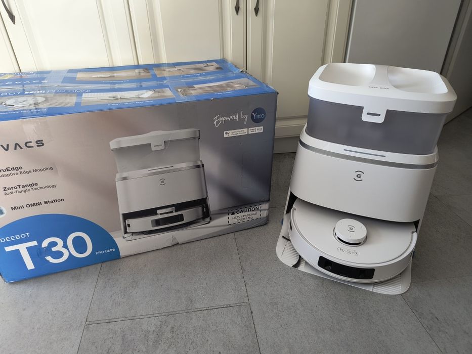 Robot sprzątający Ecovacs Deebot T30 Pro Omni