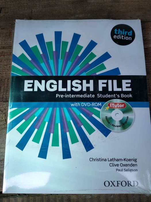 Учебники  Englisch File Оригинал. Новые..
