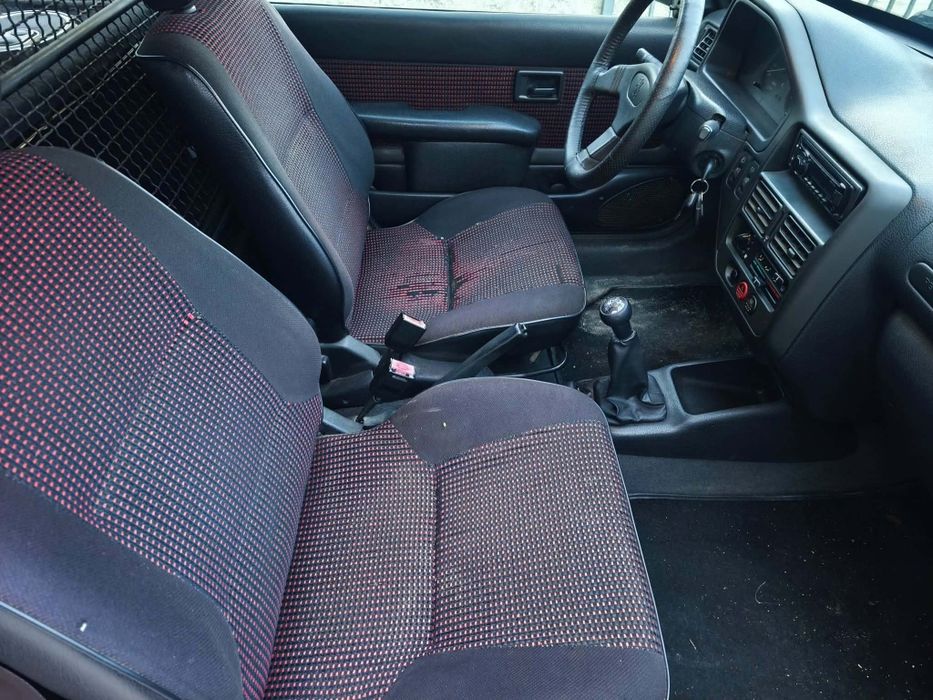 Vende-se Peugeot 106 diesel