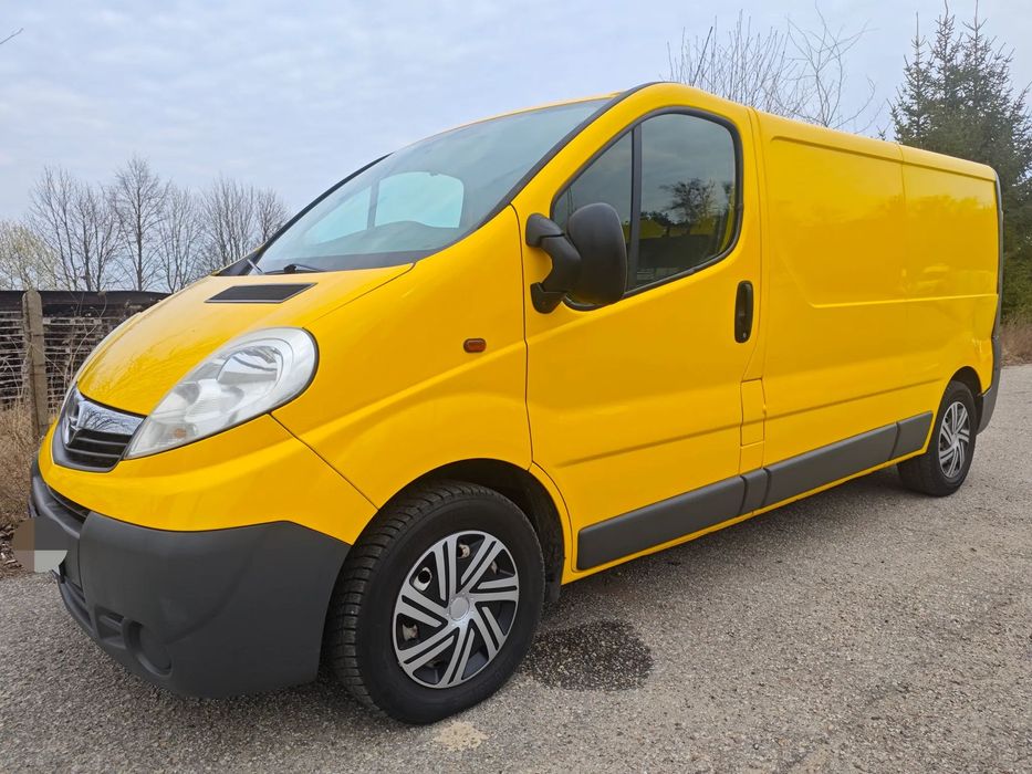 Opel Vivaro  Long L2H1 2.0 DCI 115KM Klima Naprawdę Warto Serwis Polecam