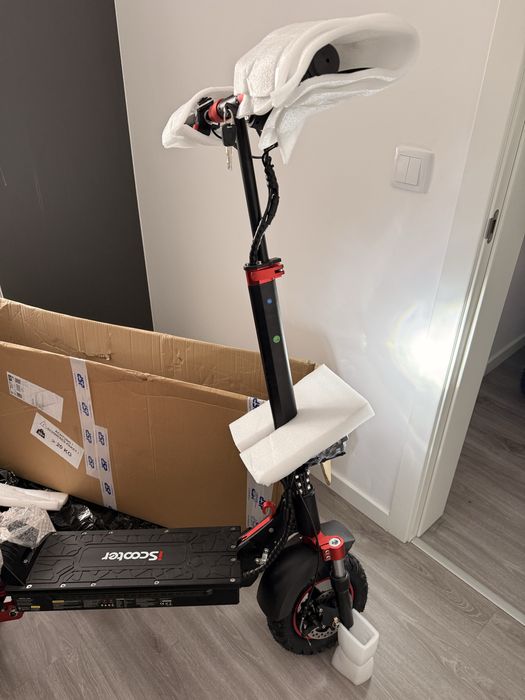 Iscooter modelo ix5s