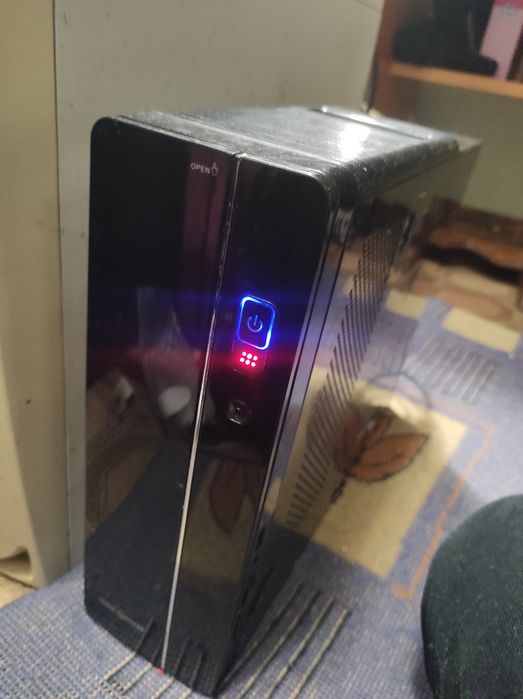 Компактний системний блок