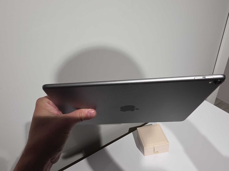 Планшет iPad Pro 10,5 64 GB