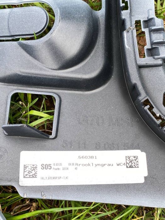 BMW i7 7 G70 бампер передній M-sport 6pdc без нюансів можна колір C4P