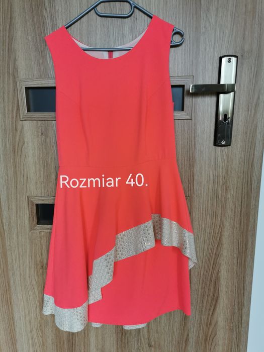 Sukienki rozmiar 40