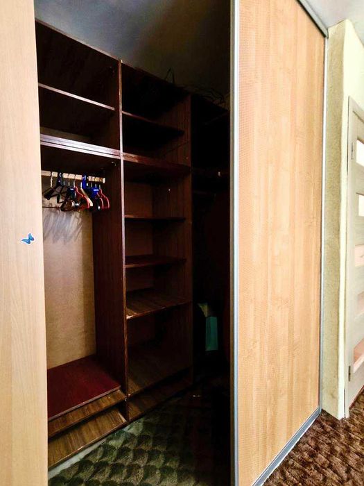 Продаж 3-х кімнатної квартири з меблями по вулиці Самоквасова 18 (мікрорайон Шерстянка)