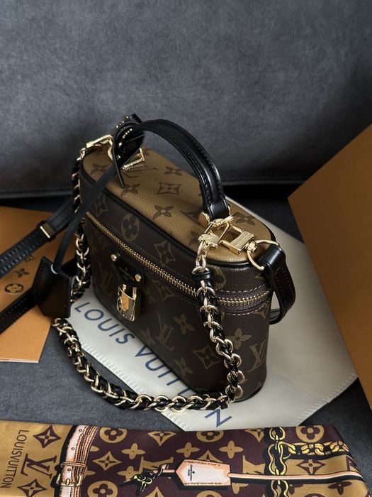 Сумка шкіра Louis Vuitton vanity chain pouch, луі вітон, LV