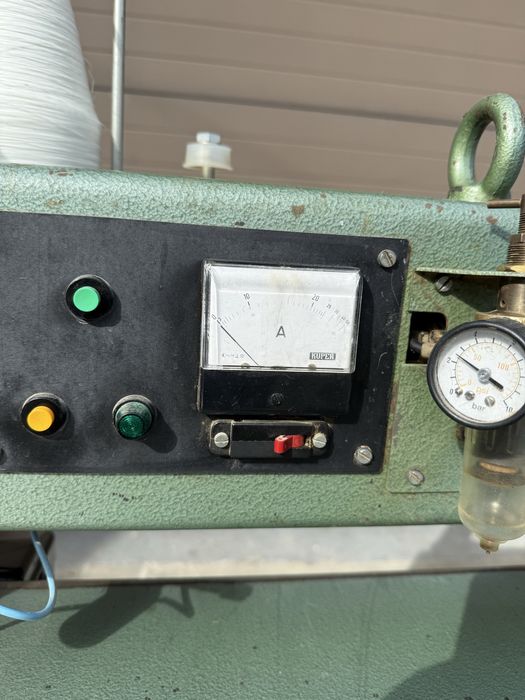 Шпонозшивач, шпонозклеювальний верстат Kuper