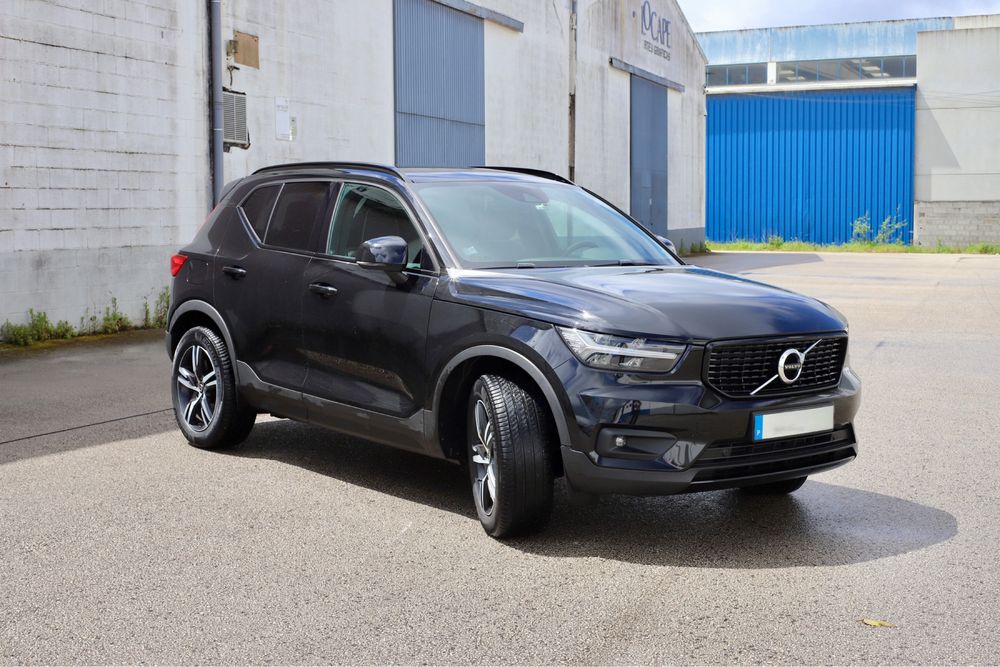 Volvo XC40 R-Design 2.0 Diesel 150 cv | Excelente Estado