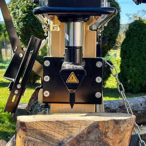 Łuparka do drewna MEYER M16TN 400V (16 ton)