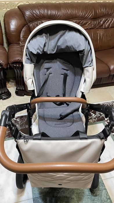 Продам коляску Роан іві Roan ivi