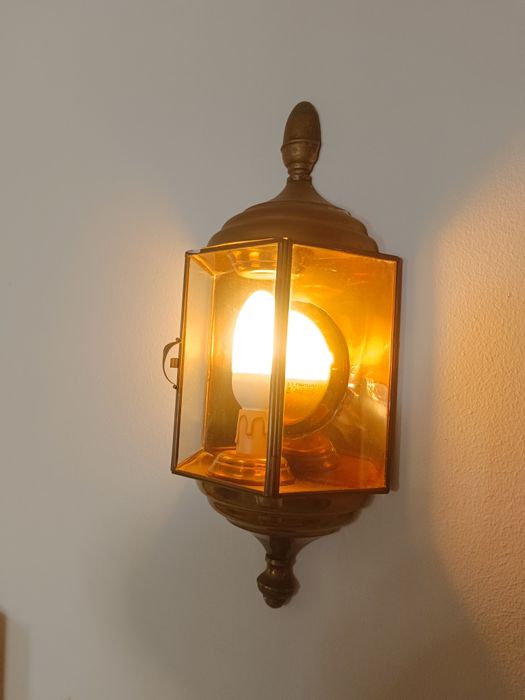 2 und aplique/Lanternas decorativas latão
