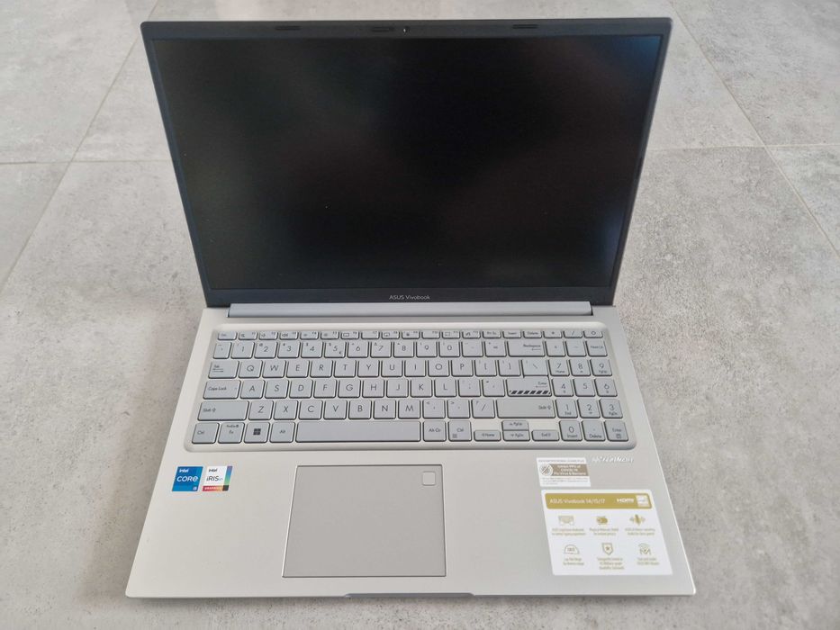 Nowy Laptop Asus VivoBook 15 A1504VA / i5-1335U / 16GB RAM / Gwarancja