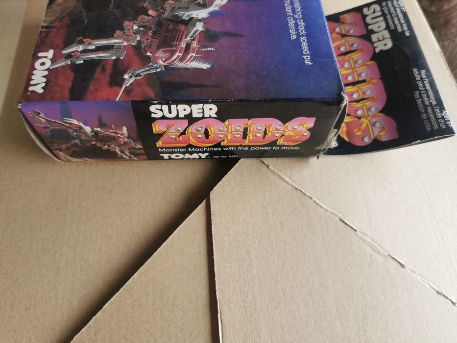 VAZIA!! Caixa Original Zoids Scarab