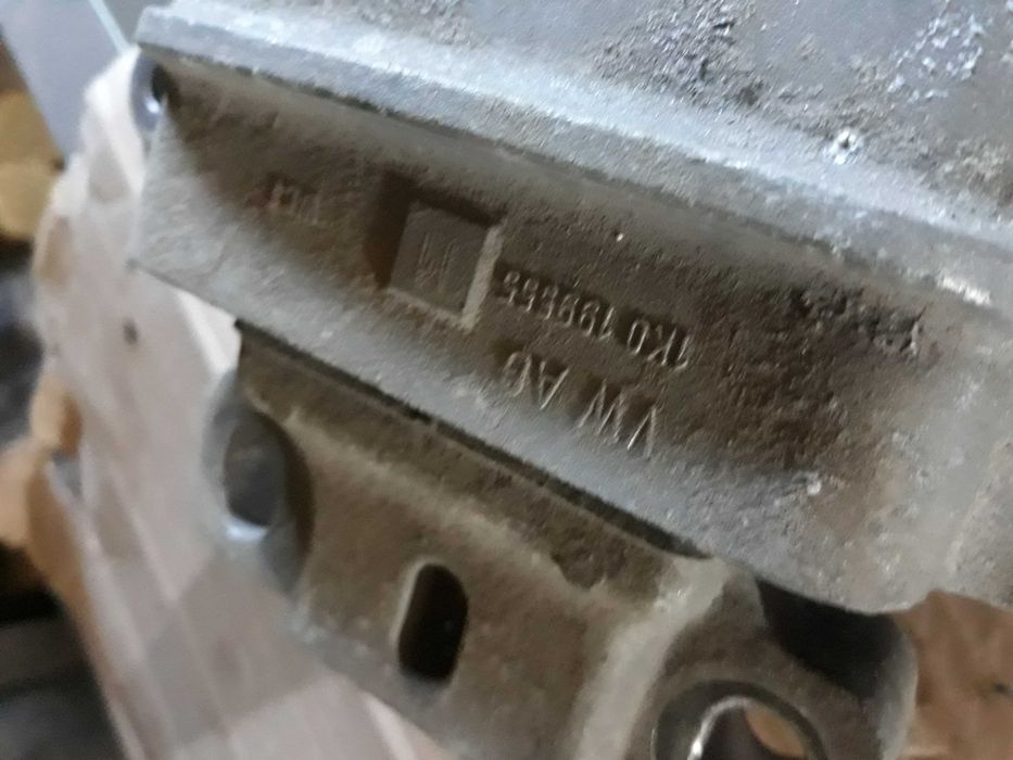 Подушка двигателя audi.vw.skoda.seat
