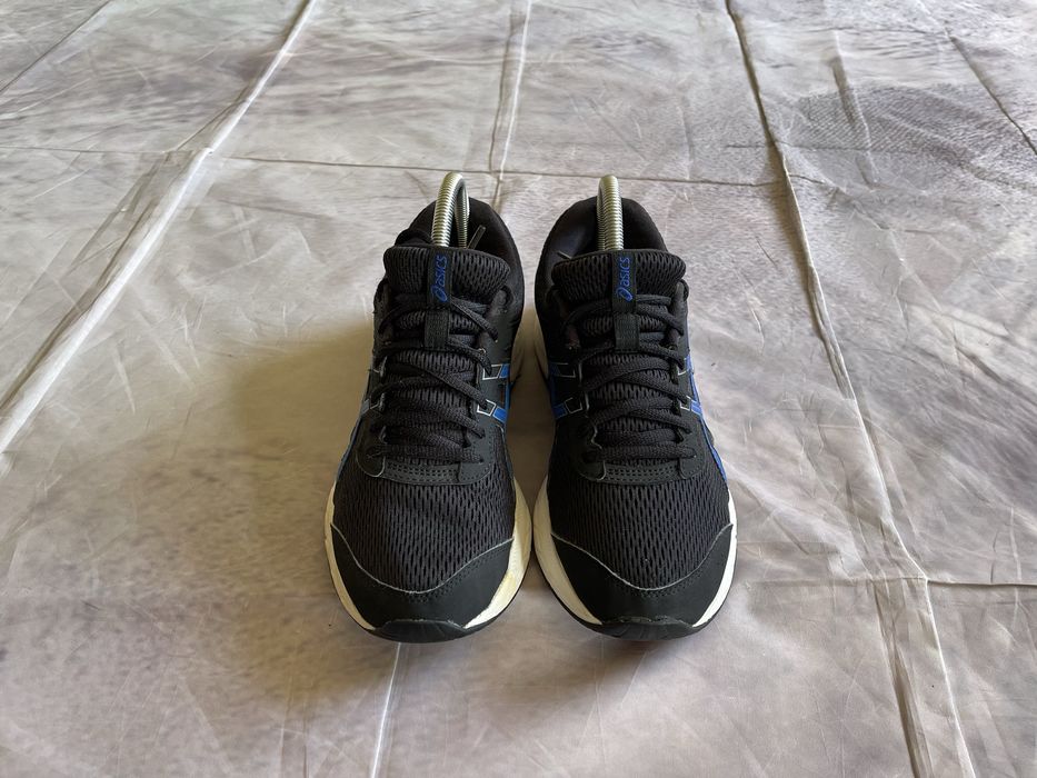 asics gel-contend 6 в 41,5 розмірі оригінал