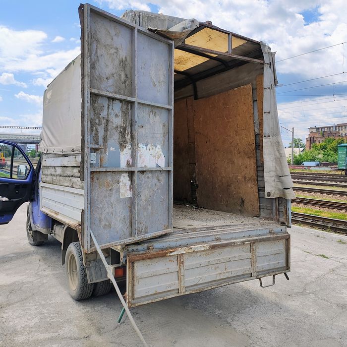 Продам ГАЗЕЛЬ бортовую ГАЗ 3302