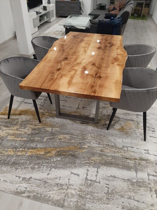 Mesa de jantar estilo rústico