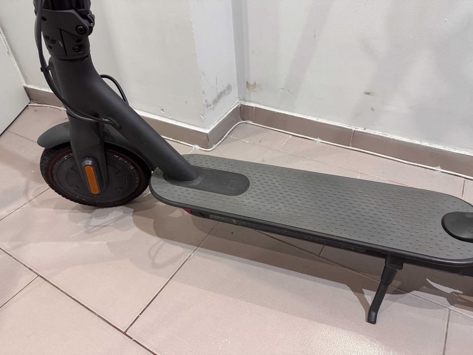 Hulajnoga xiaomi scooter essential