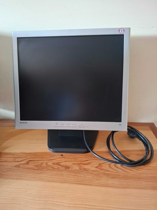 Monitor Samtron 73v de 17 polegadas446478747362938880