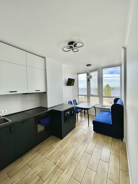 1-к кв. з розкішним видом на Дніпро