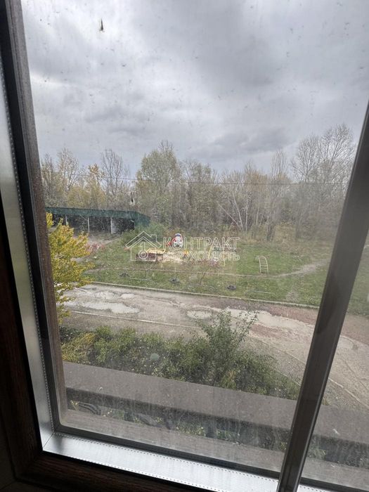 Сдається в оренду  2-кім кв 85 кВ.