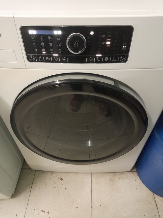 (Vendida)Máquina lavar Whirlpool 8kg c.entrega/garantia