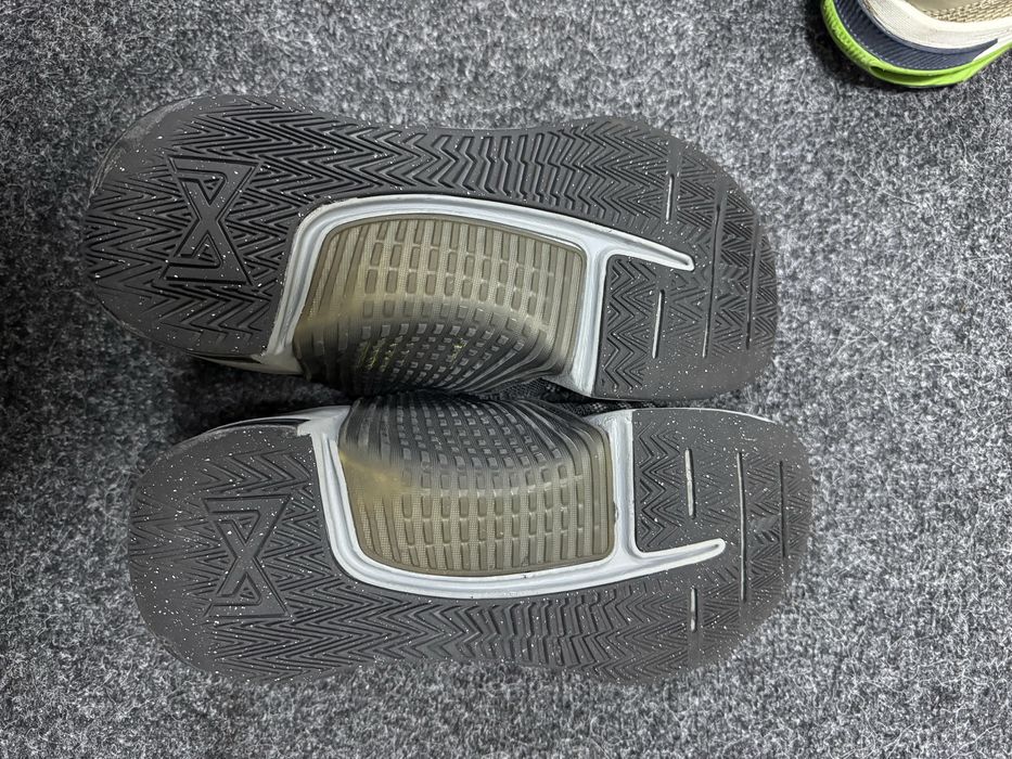 Кросівки Меткон 9